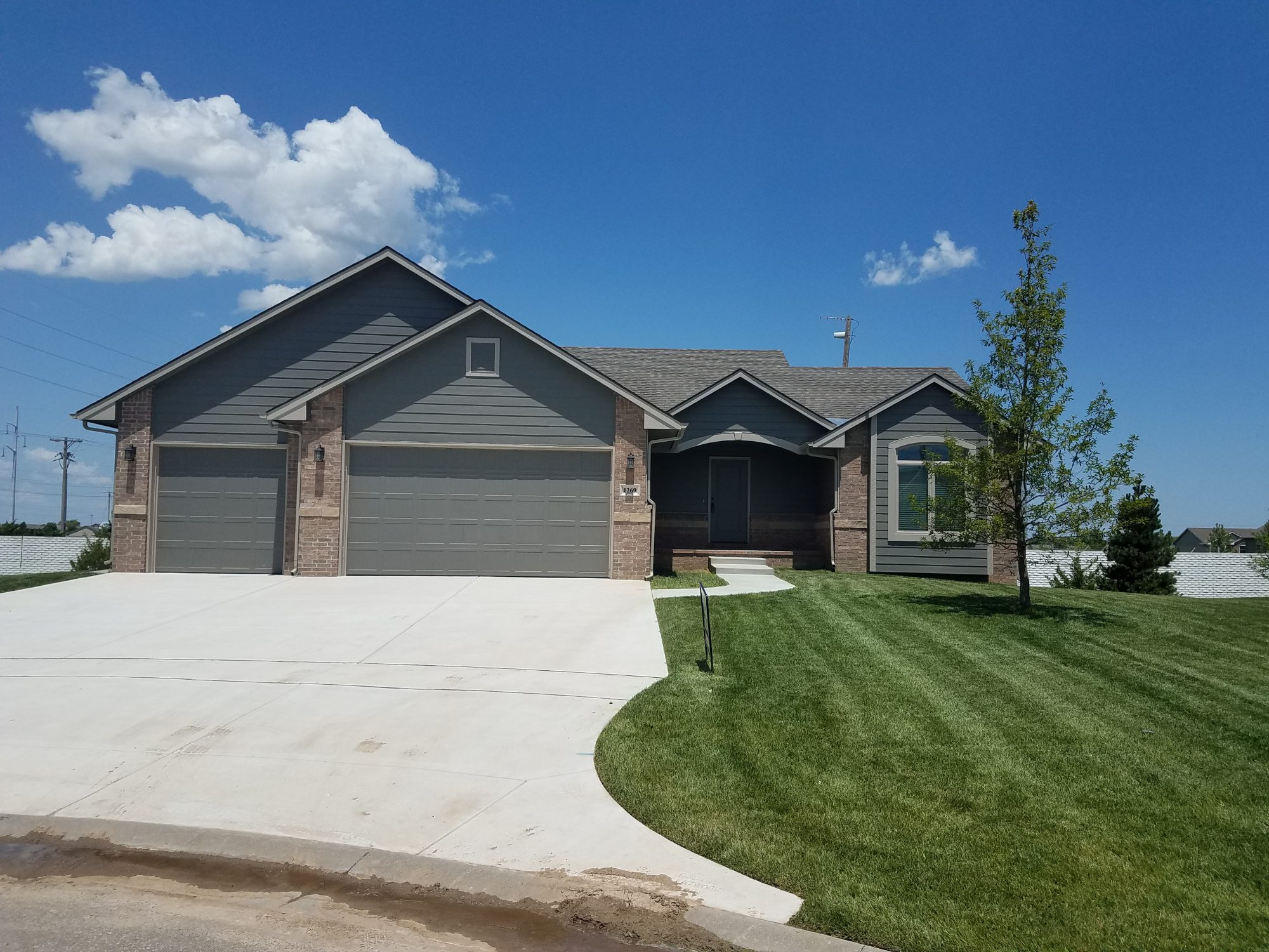 1269 forestview (2)